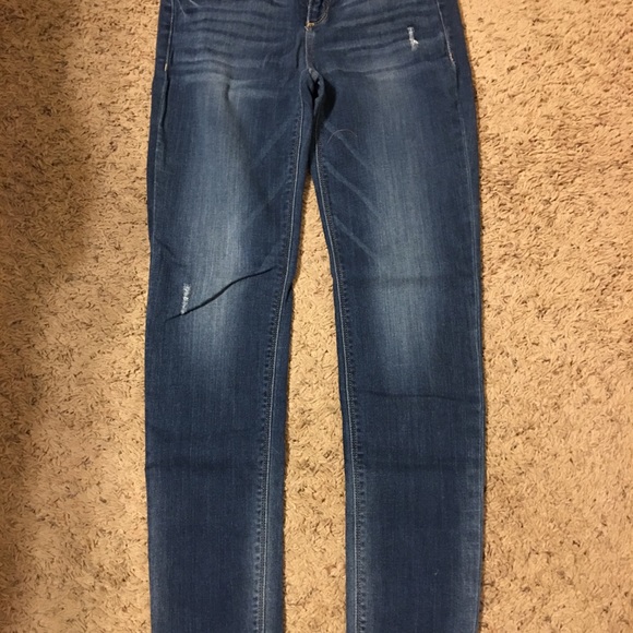 Sneak Peak Skinny Jeans - Picture 3 of 6